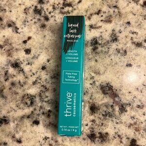 COPY - Thrive Causemetics Mini Liquid Lash Extensions Mascara rich black